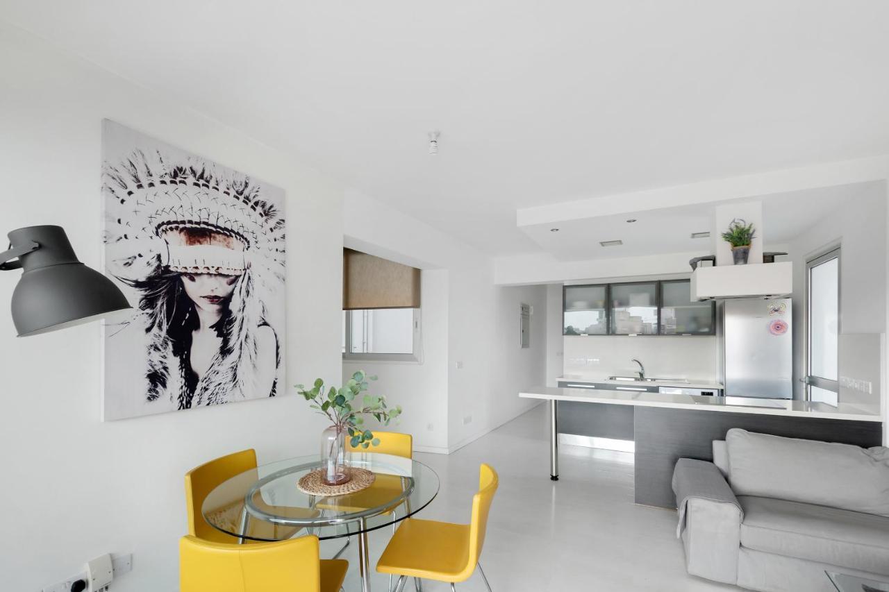 Glabur Stays - The Fabulous 2 Bdr - Nicosia City, Free Parking & Wifi, Welcomes You!!! Ngoại thất bức ảnh